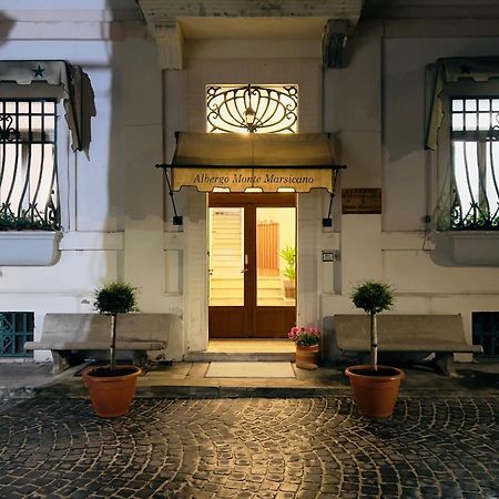 Monte Marsicano Hotel Pescasseroli Extérieur photo